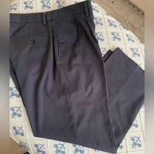 Dockers : navy : 36x29 : great condition